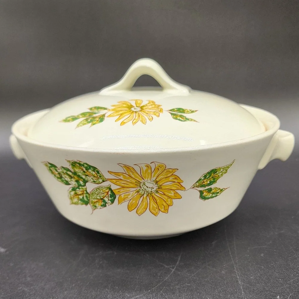 Vintage Sunflower Ceramic Casserole Dish Lid Cream Yellow Floral Cottage MCM
